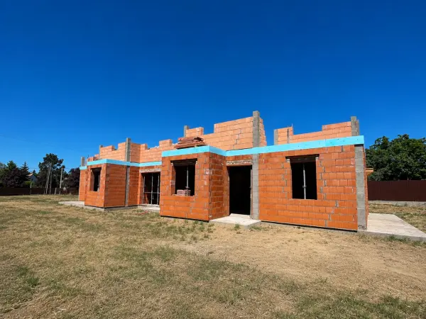 Eladó ikerház, Göd 5 szoba 160 m² 153 M Ft