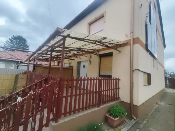 Eladó ikerház, Hatvan 2+2 szoba 97 m² 39.99 M Ft