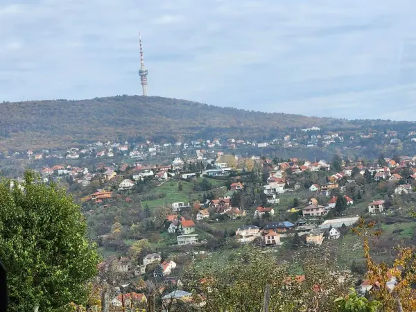 Eladó ikerház, Pécs 4 szoba 120 m² 27 M Ft