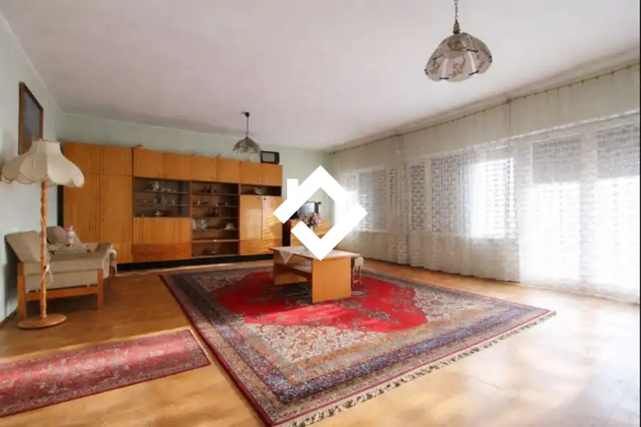 eladó ikerház, Seregélyes