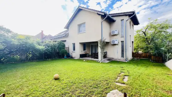 Eladó ikerház, Szigetszentmiklós 4 szoba 222 m² 119.9 M Ft