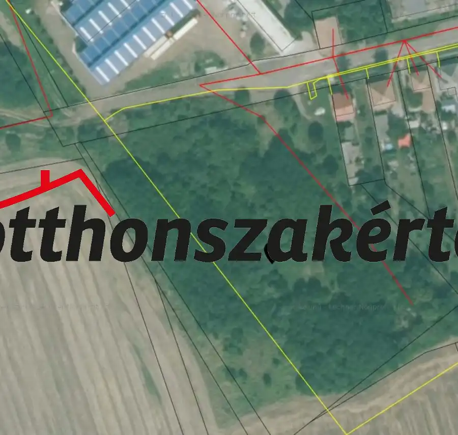 eladó  Ipari és kereskedelmi telek, Lőrinci