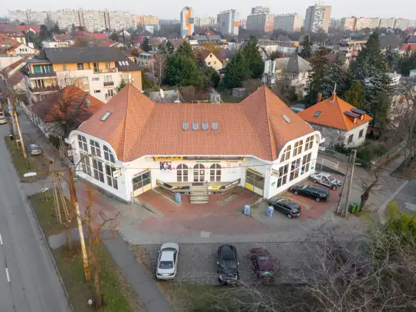 Eladó ipari ingatlan, Budapest, XIV. kerület 1700 m² 369 M Ft