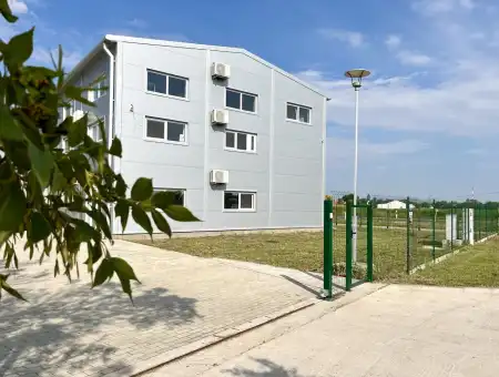 eladó ipari ingatlan, Domaszék