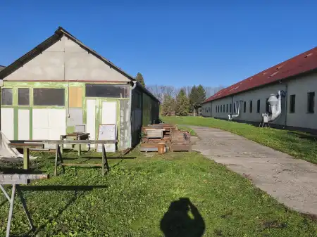eladó ipari ingatlan, Ságod