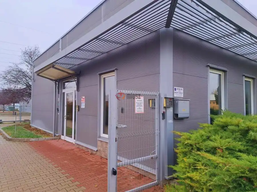 eladó ipari ingatlan, Szigetszentmiklós