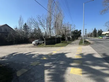 eladó ipari ingatlan, Tata