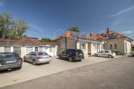 eladó iroda, Sajószentpéter