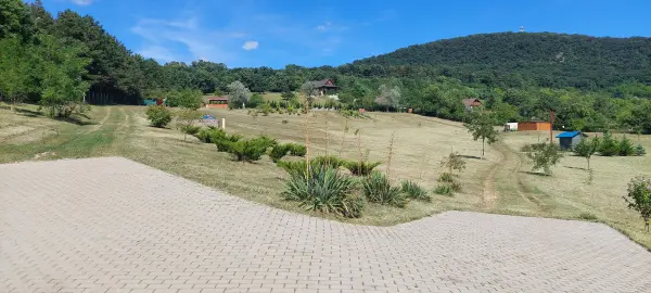 Eladó Legelő, Tatabánya 25280 m² 64.9 M Ft
