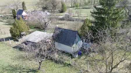 eladó mezőgazdasági ingatlan, Oroszlány