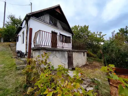 eladó nyaraló, Bár eladó nyaraló, Bár