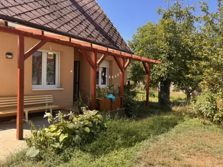 eladó nyaraló, Kiskunlacháza
