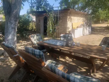eladó nyaraló, Környe