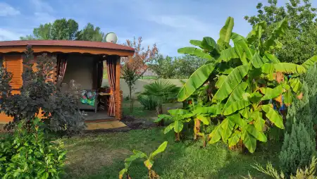 eladó nyaraló, Oroszlány