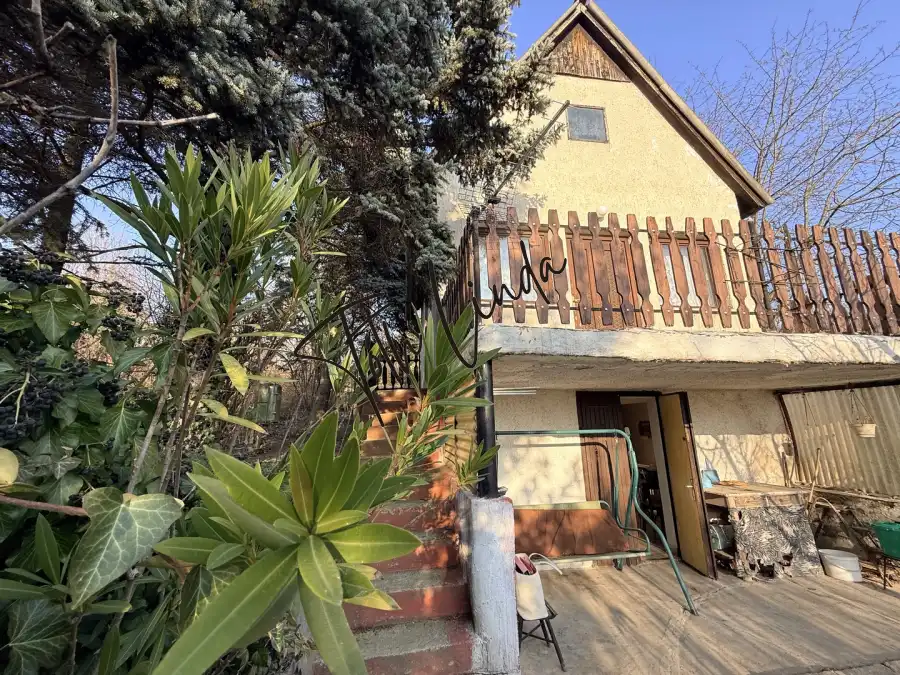 eladó nyaraló, Oroszlány