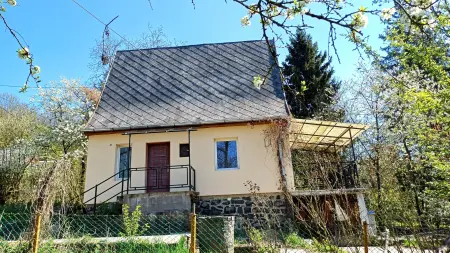 eladó nyaraló, Somoskőújfalu