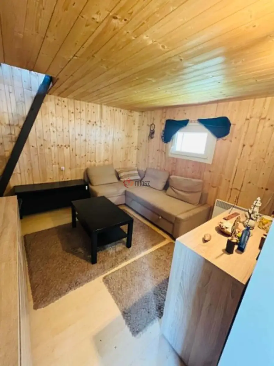 eladó nyaraló, Tatabánya