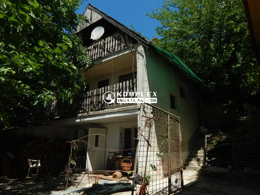 eladó nyaraló, Tatabánya