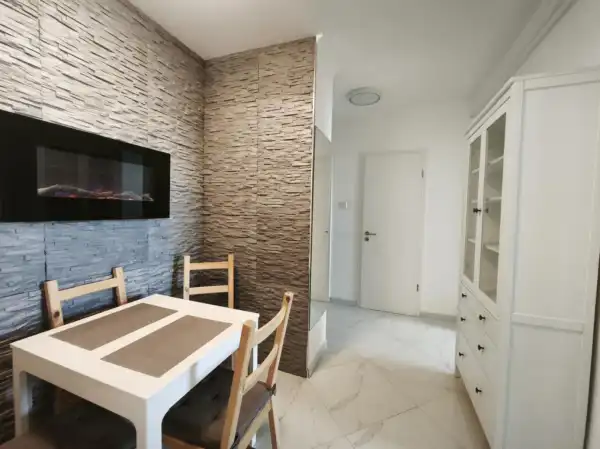 Eladó panellakás, Budapest, III. kerület 2 szoba 51 m² 63.9 M Ft