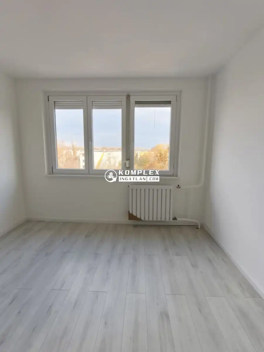 eladó panellakás, Budapest, III. kerület