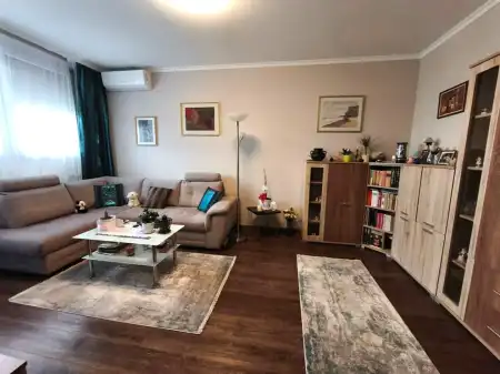 eladó panellakás, Budapest, III. kerület