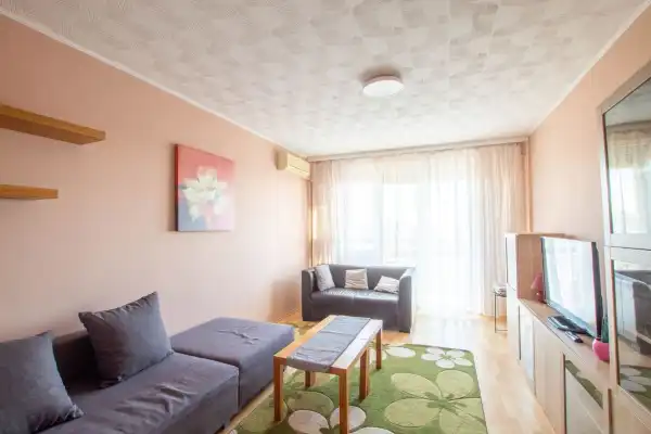 Eladó panellakás, Budapest, XIX. kerület 2+1 szoba 53 m² 61.9 M Ft