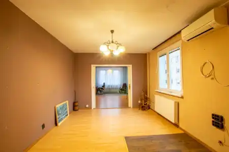 eladó panellakás, Budapest, XV. kerület