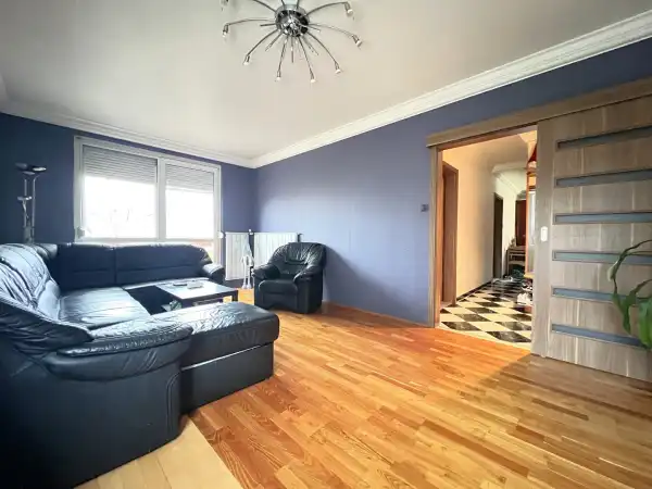 Eladó panellakás, Budapest, XV. kerület 3 szoba 68 m² 76.9 M Ft