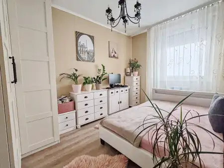 eladó panellakás, Budapest, XXI. kerület