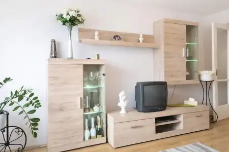 eladó panellakás, Debrecen