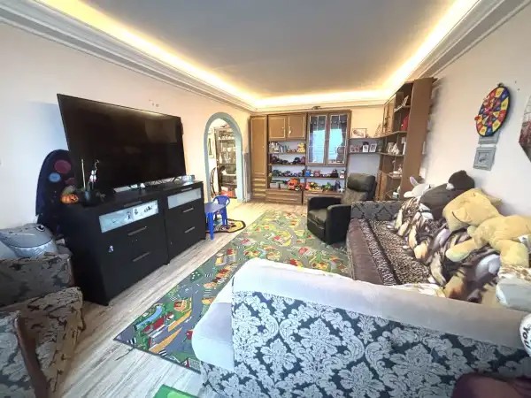 Eladó panellakás, Dunakeszi 2+1 szoba 67 m² 63.7 M Ft
