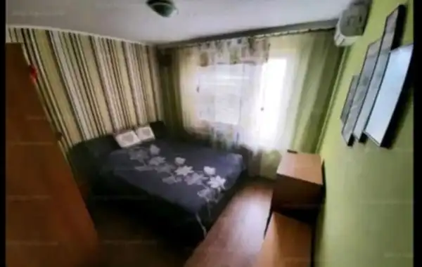 Eladó panellakás, Dunaújváros 2 szoba 57 m² 28.5 M Ft