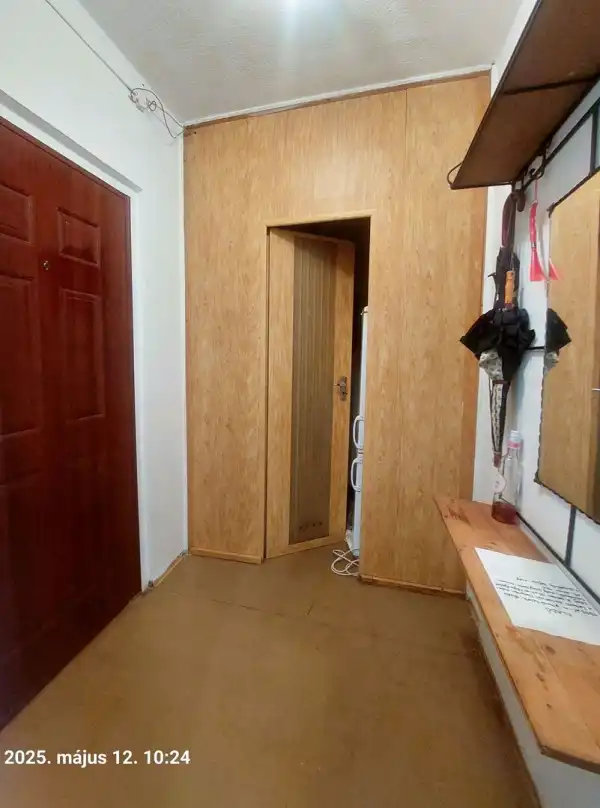 Eladó panellakás, Dunaújváros 2 szoba 59 m² 25 M Ft