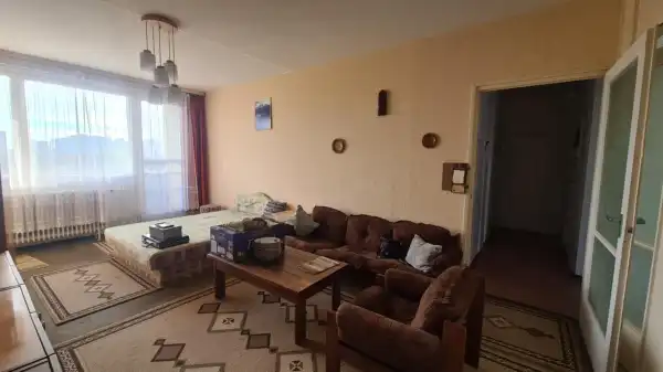 Eladó panellakás, Dunaújváros 2 szoba 53 m² 31.5 M Ft