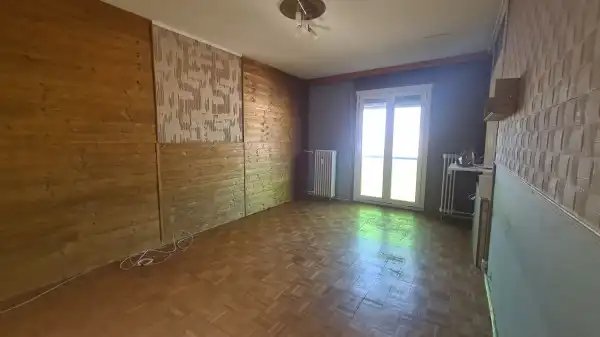 Eladó panellakás, Dunaújváros 1+3 szoba 59 m² 32.9 M Ft