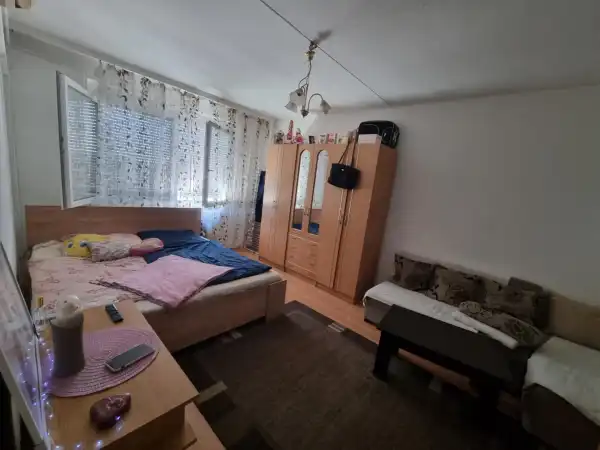 Eladó panellakás, Dunaújváros 1 szoba 36 m² 22.5 M Ft