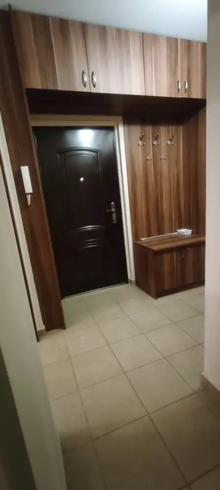 eladó panellakás, Győr