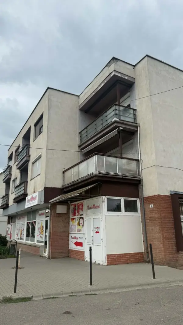 Eladó panellakás, Jászapáti 1 szoba 53 m² 25 M Ft