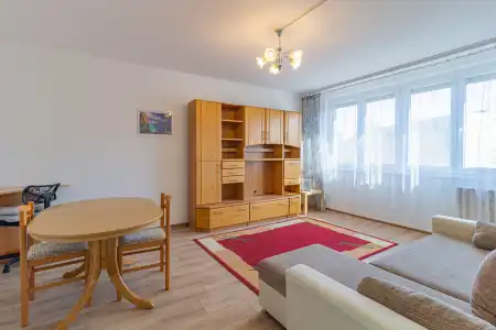 eladó panellakás, Kiskunfélegyháza