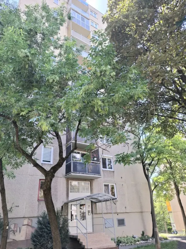 Eladó panellakás, Miskolc 3 szoba 64 m² 29.99 M Ft