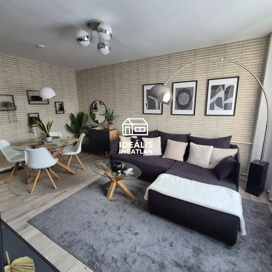 eladó panellakás, Miskolc