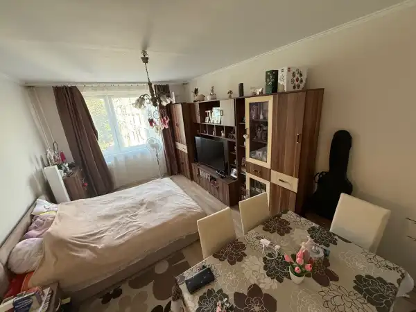 Eladó panellakás, Nyíregyháza 1+1 szoba 35 m² 32.8 M Ft