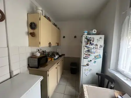 eladó panellakás, Oroszlány