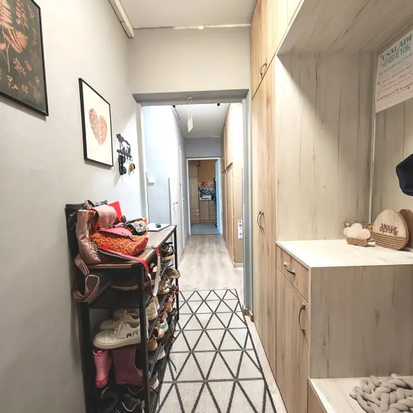 Eladó panellakás, Szeged 2+2 szoba 72 m² 61.3 M Ft