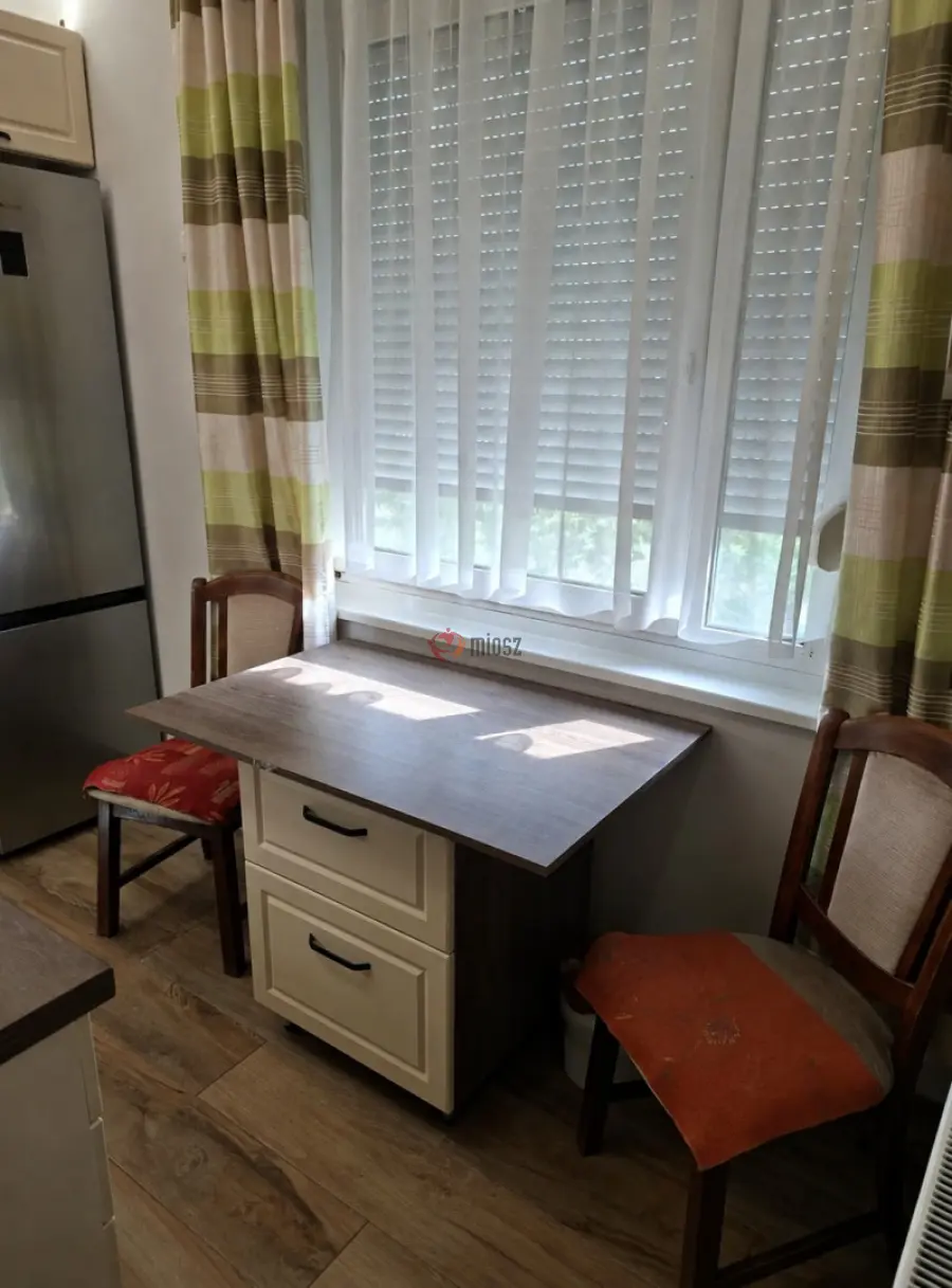 eladó panellakás, Székesfehérvár