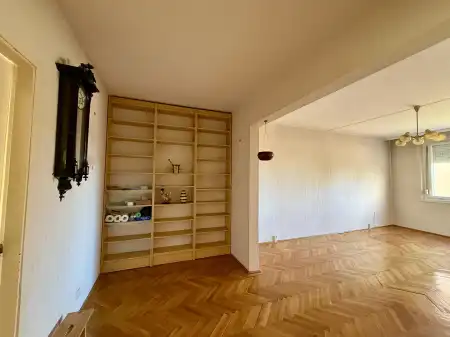 eladó panellakás, Székesfehérvár eladó panellakás, Székesfehérvár