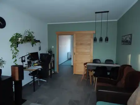 eladó panellakás, Tatabánya