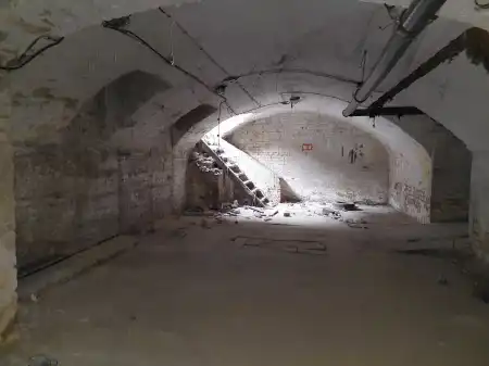 eladó raktár, Budapest, VIII. kerület