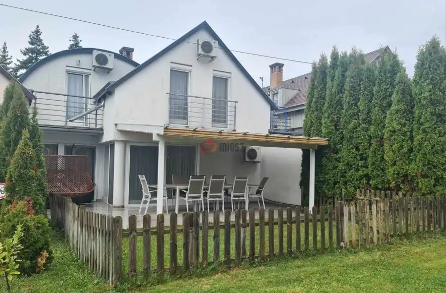 eladó sorház, Balatonkenese