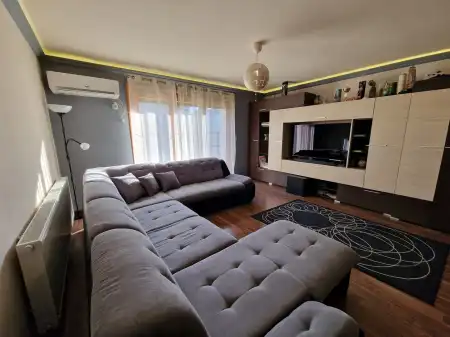 eladó sorház, Kiskunhalas